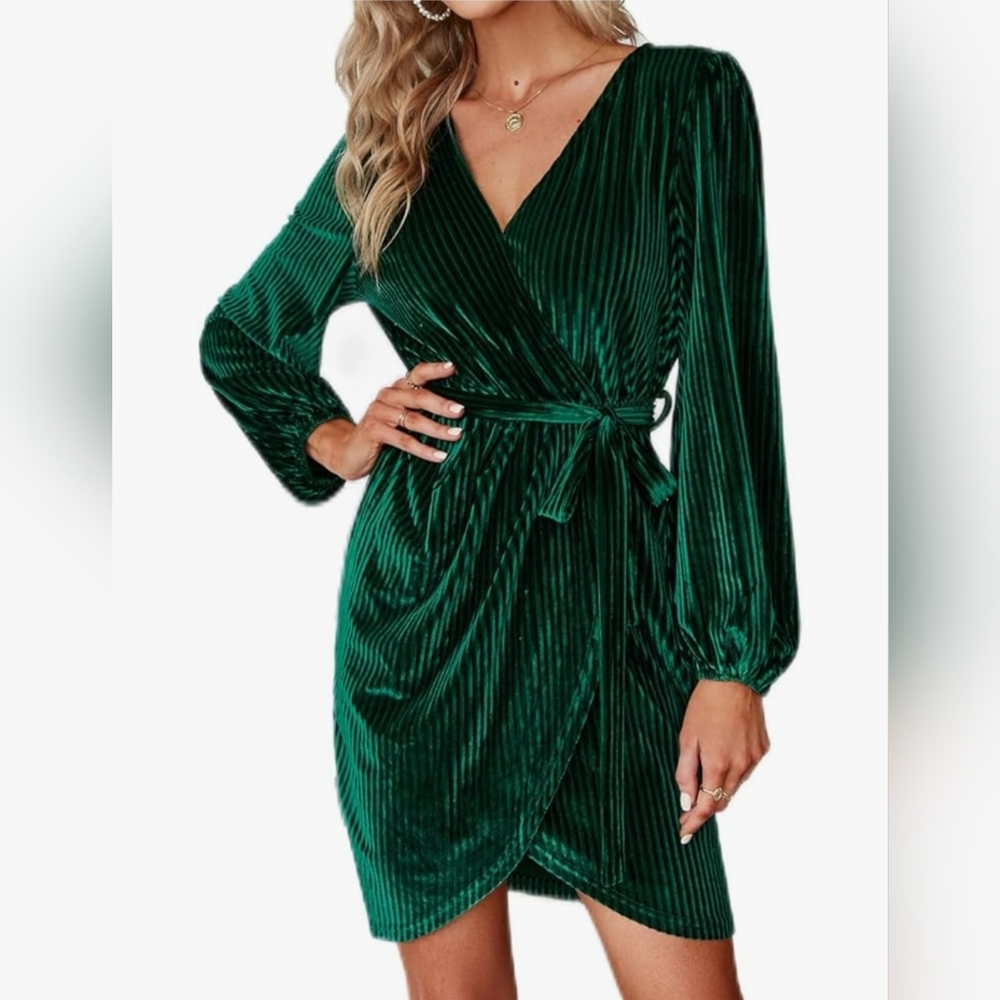 Elegant Green Wrap Dress